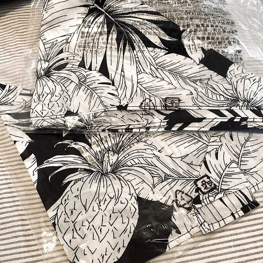 3/$15 🌸 Old Navy Dog Bandana Tropical Palm Leaf Pineapple Print